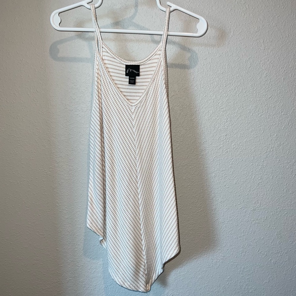 Art Class size small (6/6x) cream and tan stripe tank